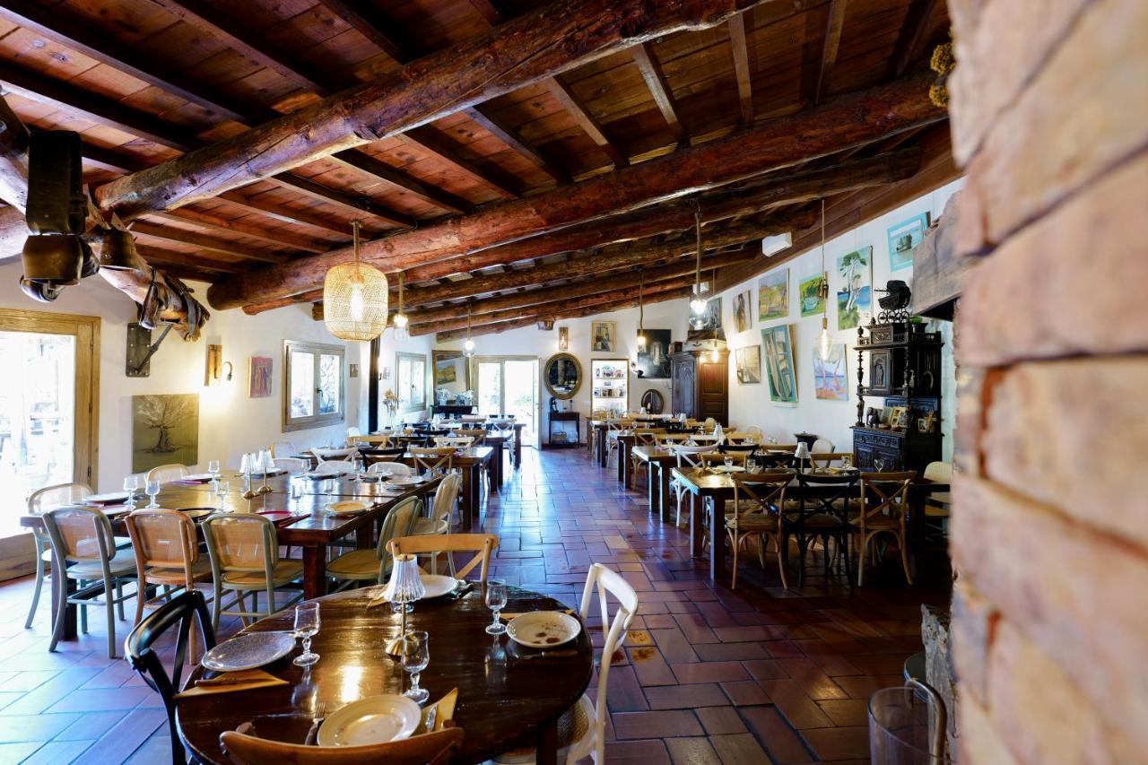 Domaine Pozzo Di Mastri Hotel & Spa Фигари Экстерьер фото