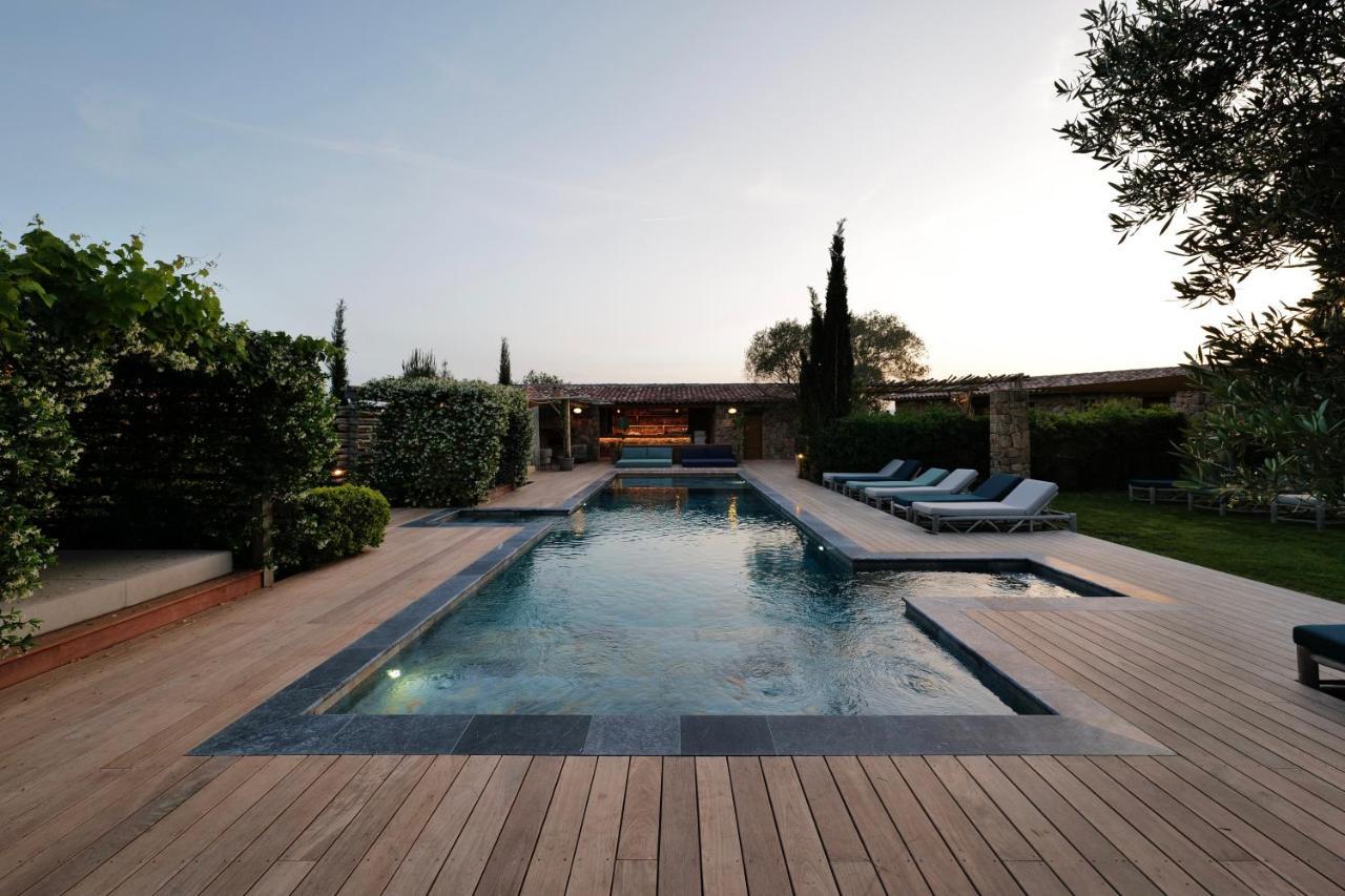 Domaine Pozzo Di Mastri Hotel & Spa Фигари Экстерьер фото